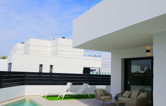 Obra nueva - Villa - Dolores