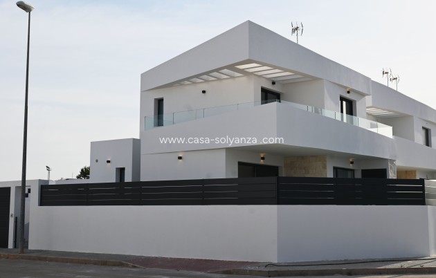 Obra nueva - Villa - Dolores