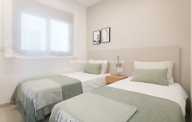 Obra nueva - Apartamento / piso - Torrevieja
