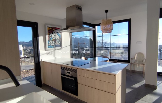 Neue Gebäude - Villa - Polop