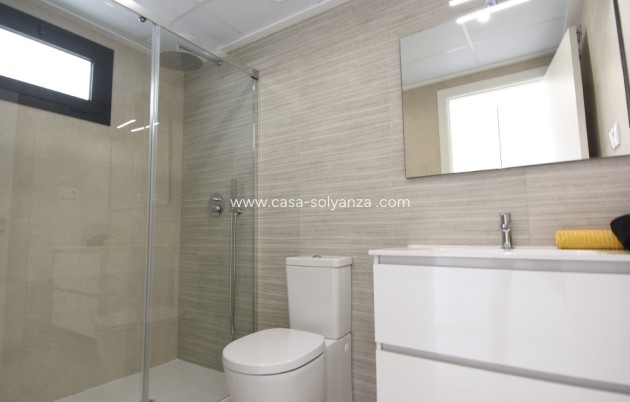 Neue Gebäude - Wohnung - San Miguel de Salinas