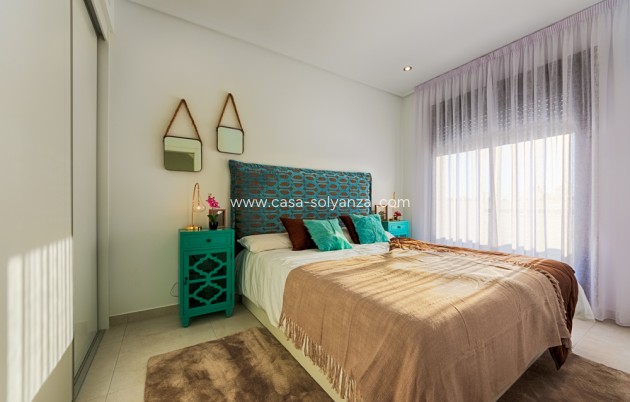 Neue Gebäude - Stadthaus - Pilar de la Horadada