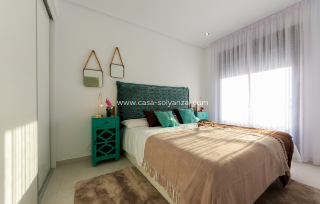 Neue Gebäude - Stadthaus - Pilar de la Horadada