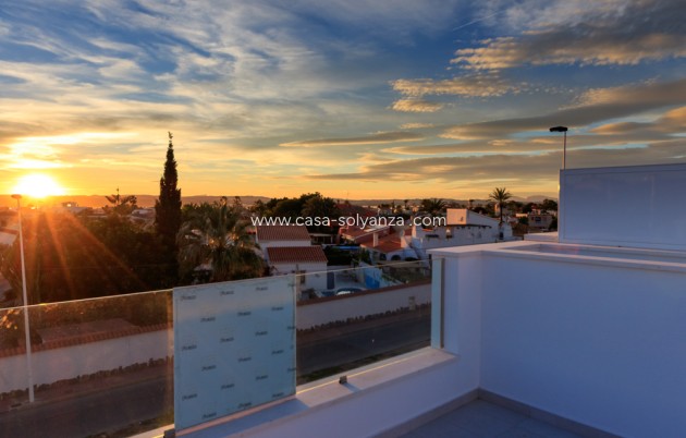 Neue Gebäude - Stadthaus - Pilar de la Horadada