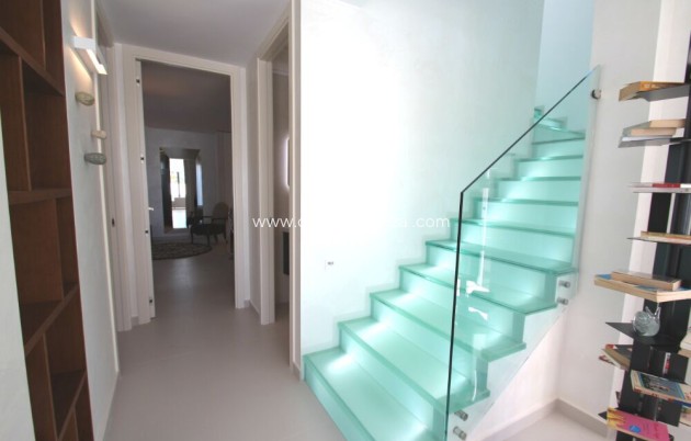 Neue Gebäude - Villa - San Miguel de Salinas