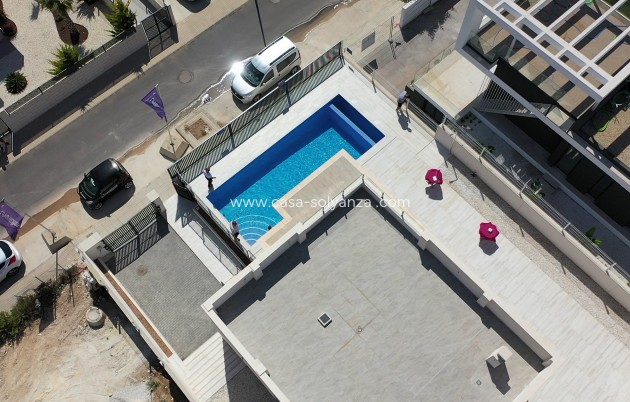 Neue Gebäude - Villa - Polop