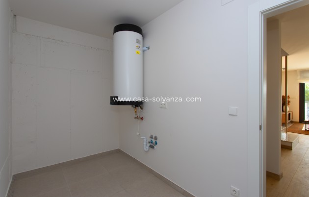 Neue Gebäude - Stadthaus - Monforte del Cid