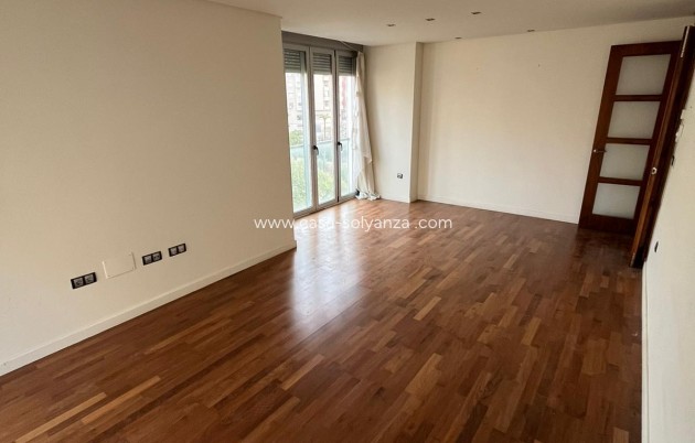 Neue Gebäude - Wohnung - Elche