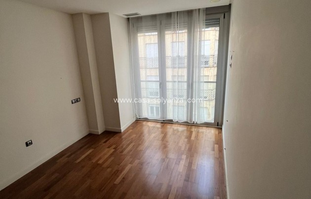 Neue Gebäude - Wohnung - Elche