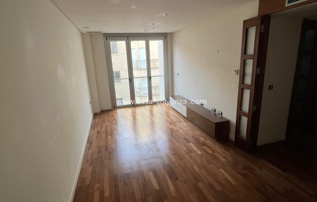 Neue Gebäude - Wohnung - Elche