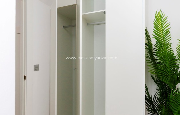 Neue Gebäude - Stadthaus - Torrevieja