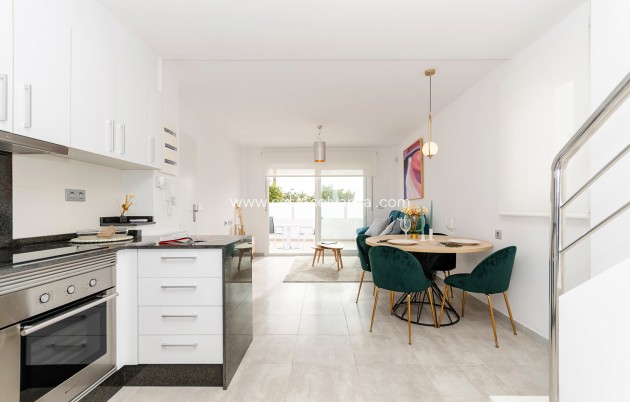 Neue Gebäude - Stadthaus - Torrevieja