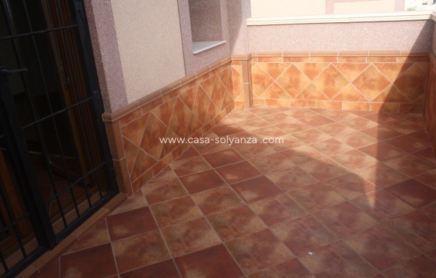 Neue Gebäude - Stadthaus - Torrevieja