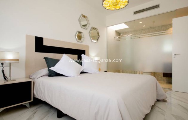 Obra nueva - Villa - Orihuela Costa
