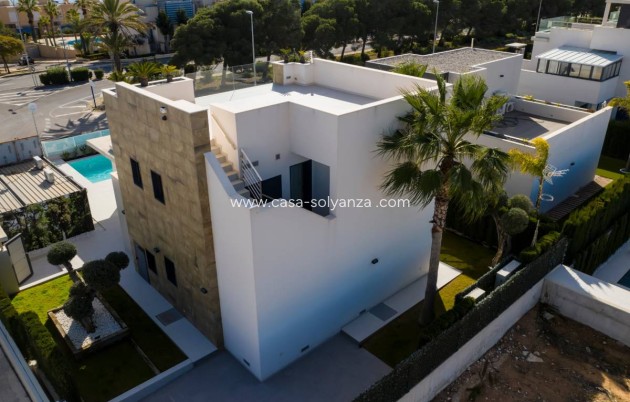 Obra nueva - Villa - Orihuela Costa