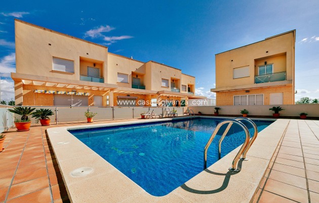 Revente - Maison de ville - Los Montesinos - La Herrada