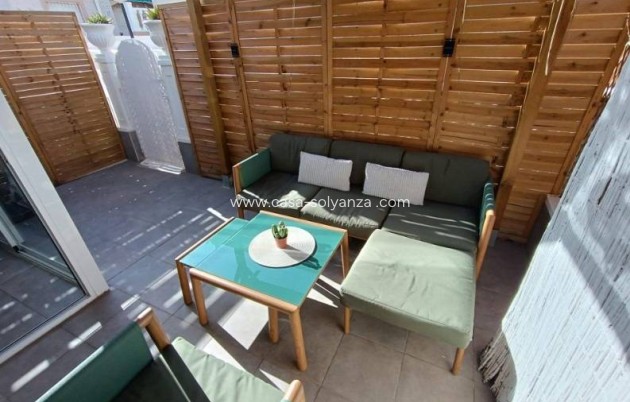 Resale - Apartment / flat - Torrevieja - Los Balcones