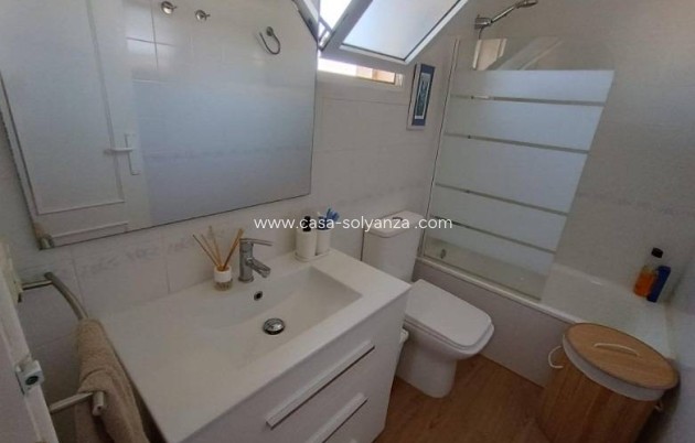 Resale - Apartment / flat - Torrevieja - Los Balcones