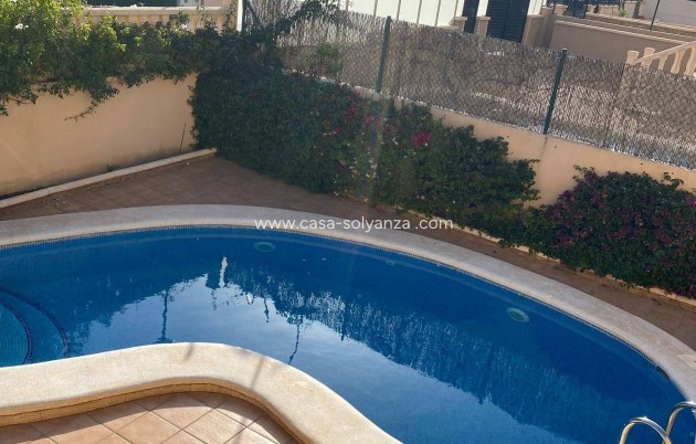 Resale - Villa - Orihuela Costa - Villamartín