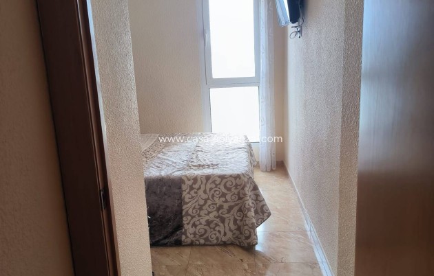 Resale - Apartment / flat - Torrevieja - Center