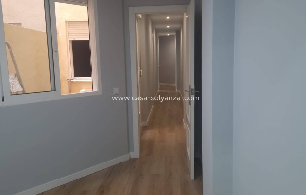 Herverkoop - Appartement / flat - Torrevieja - La Mata