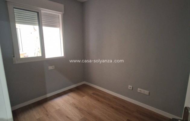 Herverkoop - Appartement / flat - Torrevieja - La Mata