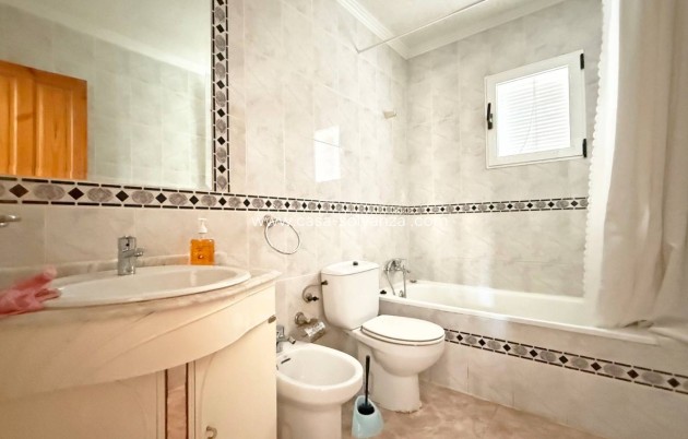 Resale - Apartment / flat - Orihuela Costa - Playa Flamenca