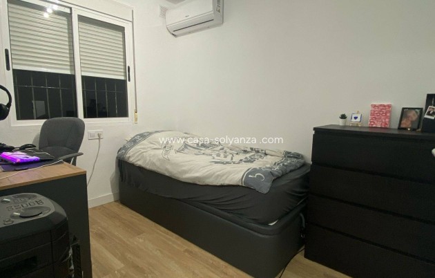 Revente - Appartement - Torrevieja - Torretas