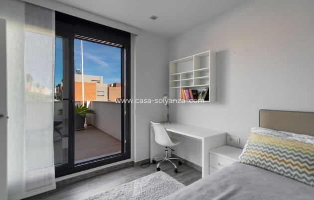 Resale - Villa - Torrevieja - Aguas nuevas
