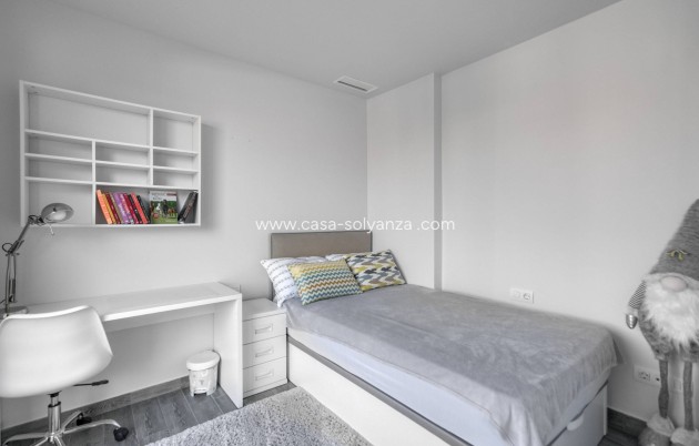 Resale - Villa - Torrevieja - Aguas nuevas