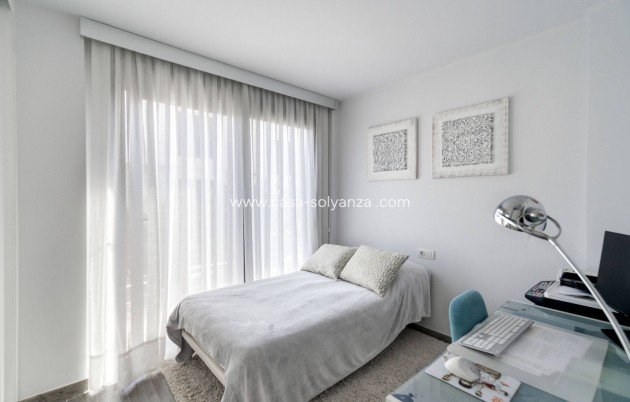 Resale - Villa - Torrevieja - Aguas nuevas