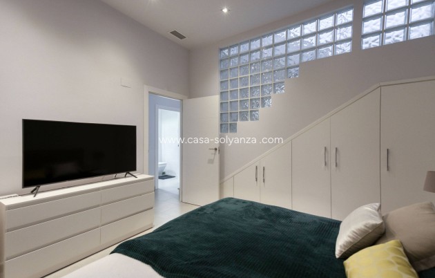 Resale - Villa - Torrevieja - Aguas nuevas