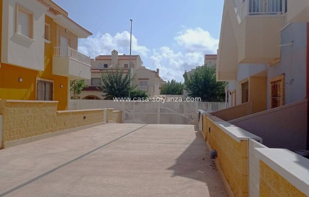 Resale - Townhouse - Pilar de la Horadada