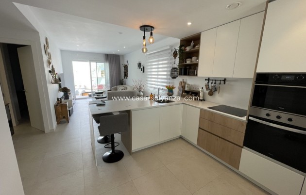 Resale - Bungalow - Pilar de la Horadada - Costa Blanca