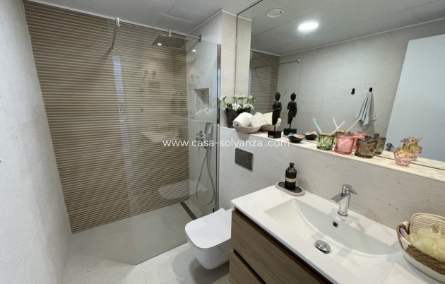 Resale - Bungalow - Pilar de la Horadada - Costa Blanca