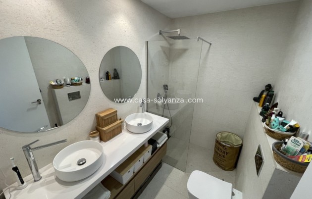 Resale - Bungalow - Pilar de la Horadada - Costa Blanca
