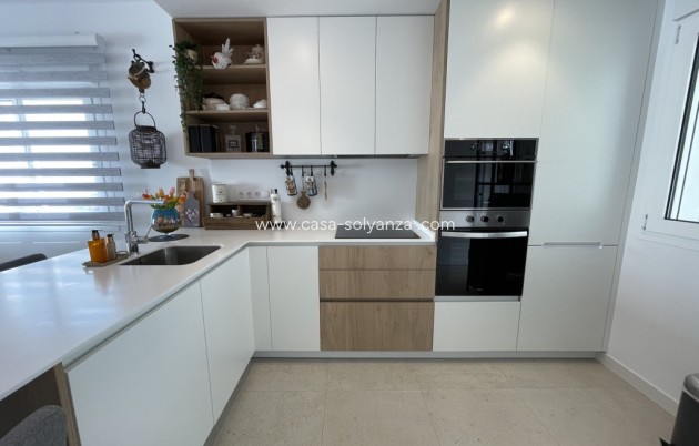 Resale - Bungalow - Pilar de la Horadada - Costa Blanca