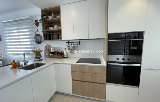 Resale - Bungalow - Pilar de la Horadada - Costa Blanca