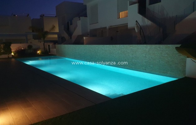 Resale - Bungalow - Pilar de la Horadada - Costa Blanca