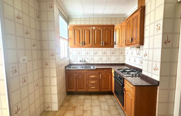 Resale - Apartment / flat - Torrevieja - Playa de los Locos
