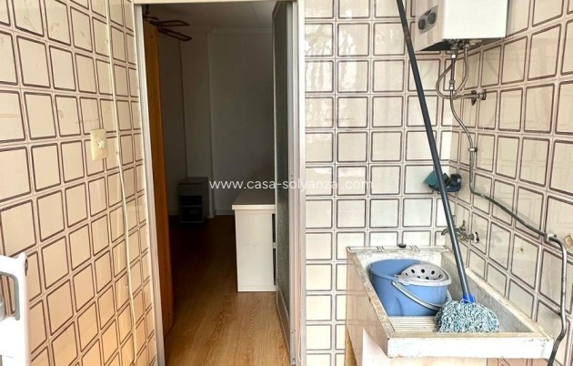 Resale - Apartment / flat - Torrevieja - Playa de los Locos