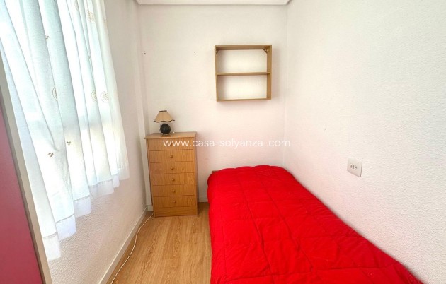 Resale - Apartment / flat - Torrevieja - Playa de los Locos