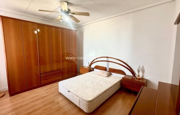Resale - Apartment / flat - Torrevieja - Playa de los Locos