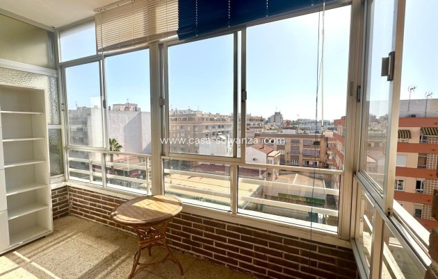 Resale - Apartment / flat - Torrevieja - Playa de los Locos