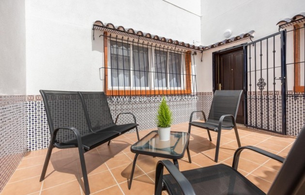 Obra nueva - Villa - Gea Y Truyols