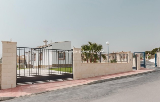 Obra nueva - Villa - Gea Y Truyols