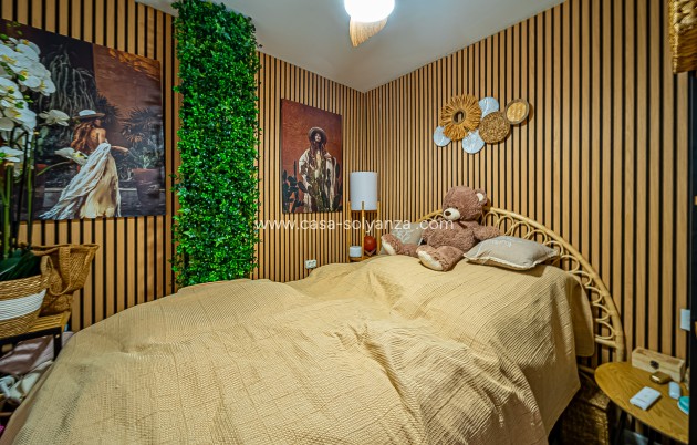 Wiederverkauf - Wohnung - Torrevieja - Playa de los Locos