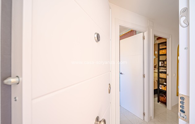 Wiederverkauf - Wohnung - Torrevieja - Playa de los Locos