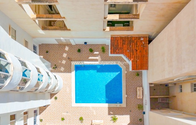 Wiederverkauf - Wohnung - Torrevieja - Playa de los Locos