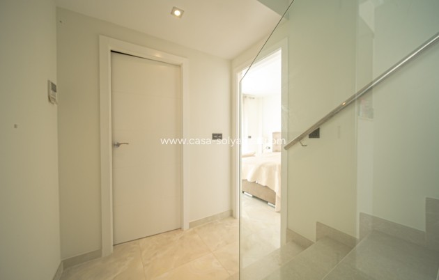 Resale - Villa - Orihuela Costa - Lomas de Cabo Roig